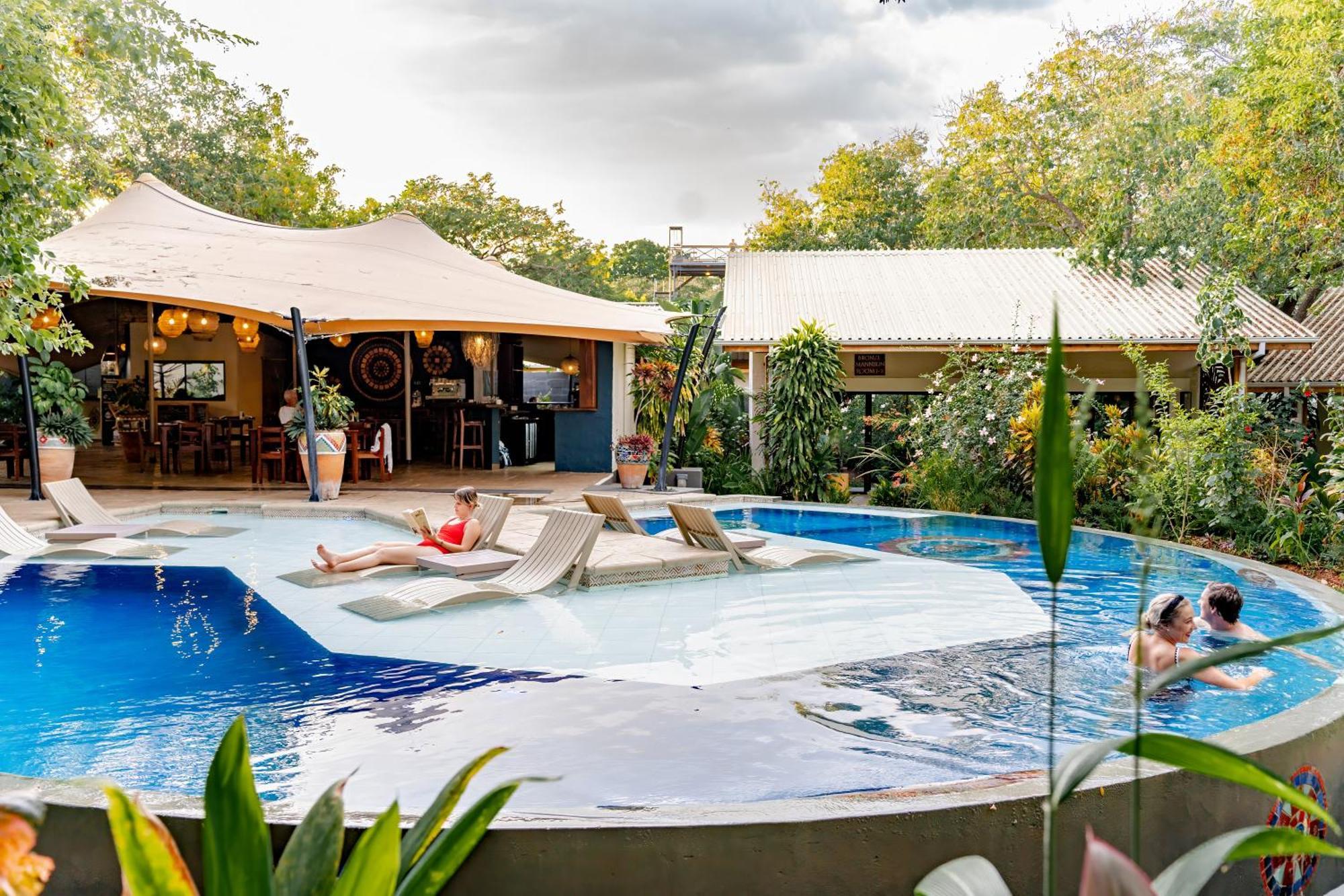 Hotel Shongwe Oasis Victoria Falls Exterior foto