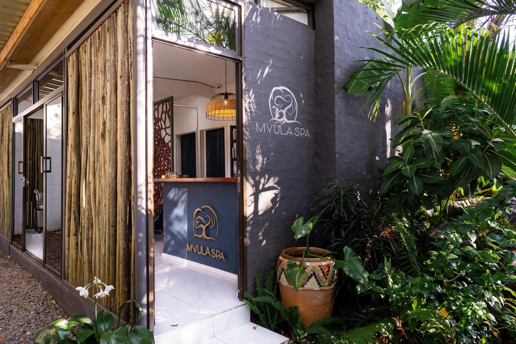 Hotel Shongwe Oasis Victoria Falls Exterior foto